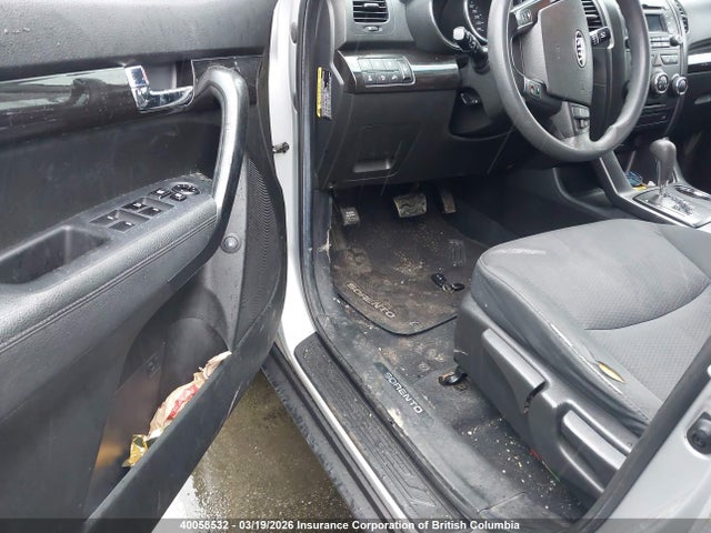 Aukcja sprzedaży 2011 Kia Sorento Lx, vin: 5XYKTCA15BG025305, numer aukcji: 40058532