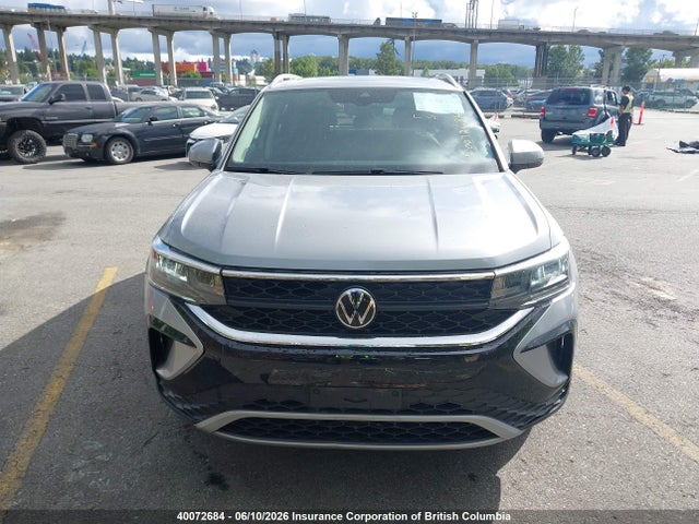 40072684 :رقم المزاد ، 3VVEX7B25RM007496 vin ، 2024 Volkswagen Taos مزاد بيع