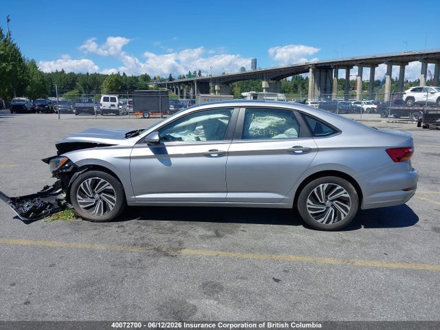 Продажа на аукционе авто 2019 Volkswagen Jetta, vin: 3VWG57BU7KM251412, номер лота: 40072700