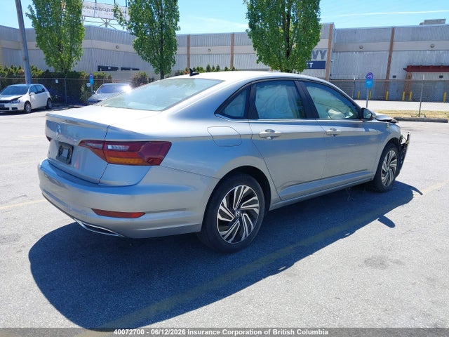 Продажа на аукционе авто 2019 Volkswagen Jetta, vin: 3VWG57BU7KM251412, номер лота: 40072700