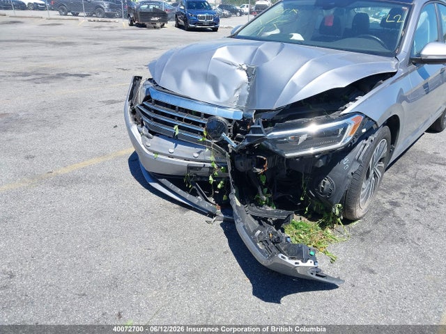 Продажа на аукционе авто 2019 Volkswagen Jetta, vin: 3VWG57BU7KM251412, номер лота: 40072700
