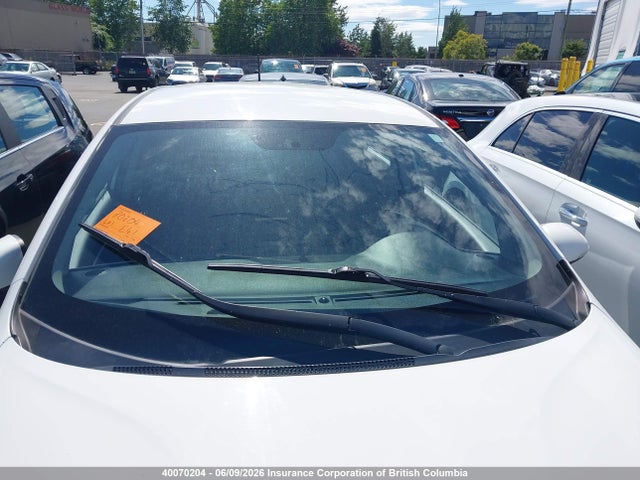 40070204 :رقم المزاد ، KNADN5A30F6520436 vin ، 2015 Kia Rio Ex/sx مزاد بيع