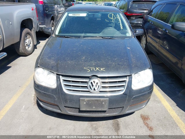40072735 :رقم المزاد ، 3VWTK49M89M651145 vin ، 2009 Volkswagen Jetta مزاد بيع