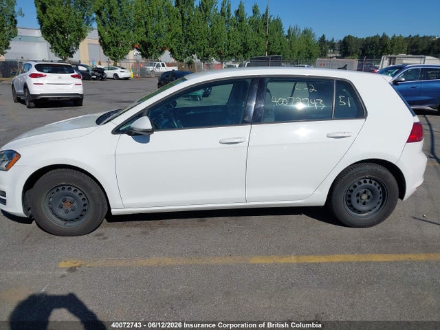 40072743 :رقم المزاد ، 3VW217AU0FM089300 vin ، 2015 Volkswagen Golf مزاد بيع