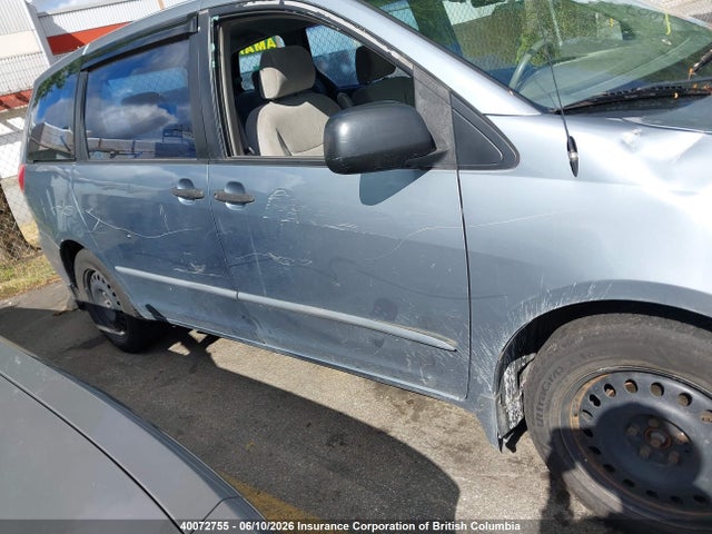 Продажа на аукционе авто 2004 Toyota Sienna Ce, vin: 5TDZA29CX4S043292, номер лота: 40072755