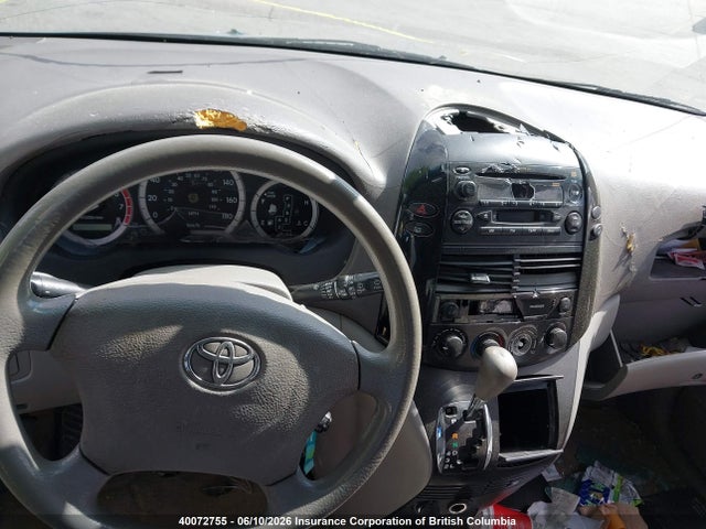 Продажа на аукционе авто 2004 Toyota Sienna Ce, vin: 5TDZA29CX4S043292, номер лота: 40072755
