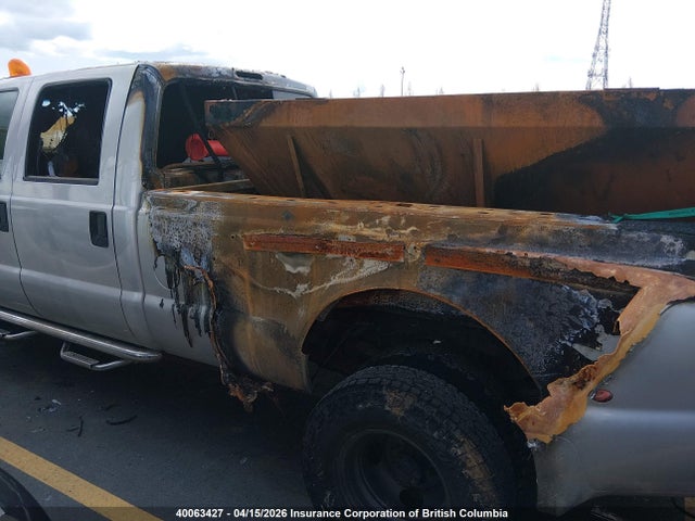 2000 Ford F350 Super Duty მანქანა იყიდება აუქციონზე, vin: 1FTWW33F8YEB21321, აუქციონის ნომერი: 40063427