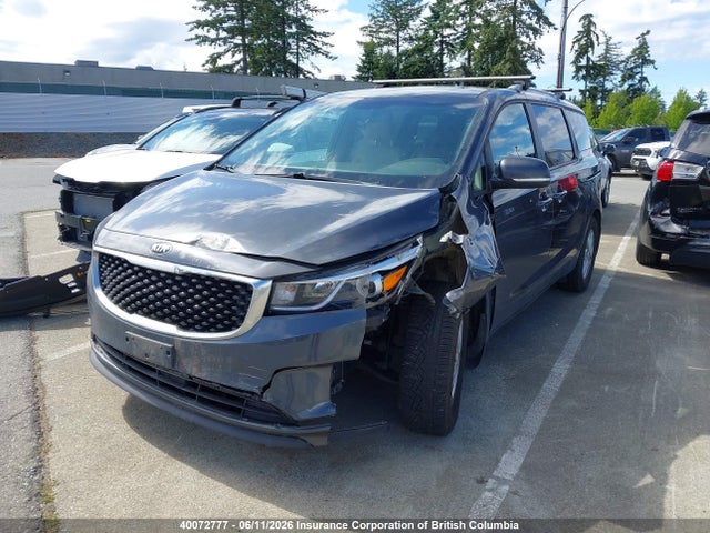 KIA SEDONA LX 2018 KNDMB5C14J6378611 Image 2
