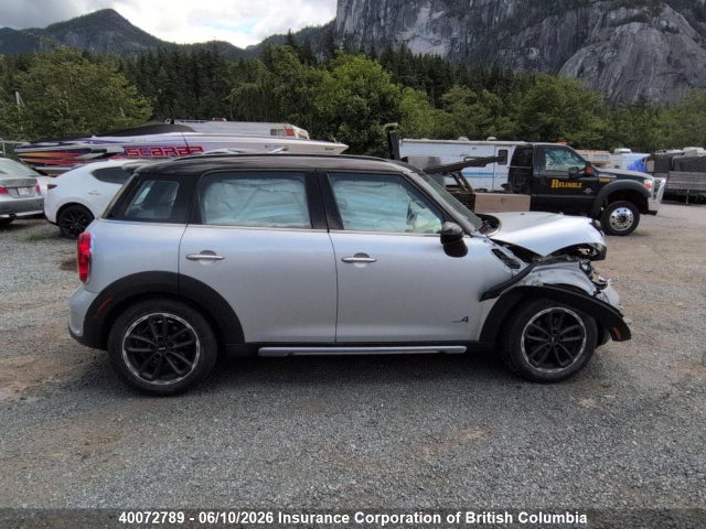 Mini Cooper S Countryman 2015 WMWZC5C50FWP45966 Image 8