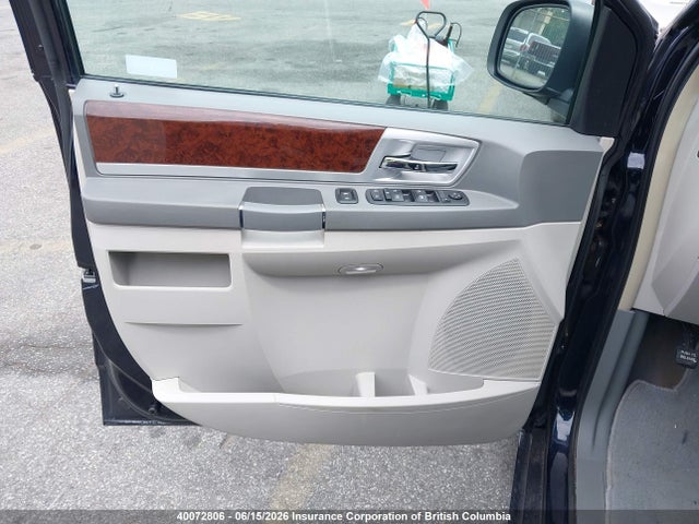 Продаж на аукціоні авто 2010 Chrysler Town & Country Touring, vin: 2A4RR5DX8AR313574, номер лоту: 40072806