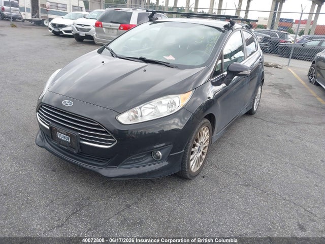 Ford Fiesta Titanium 2015 3FADP4FJ2FM188519 Image 2