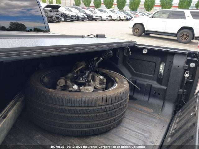 RAM 1500 Laramie 2025 1C6SRFJP3SN768100 Image 12