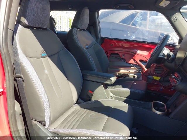 Aukcja sprzedaży 2026 Mini 3 Door Cooper C 3 Door, vin: WMW13GD05T2Y07067, numer aukcji: 40072875