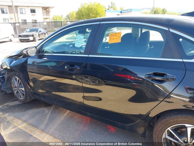 40072885 :رقم المزاد ، 3KPF34AD9PE624892 vin ، 2023 Kia Forte مزاد بيع