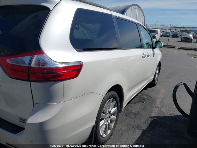 Aukcja sprzedaży 2015 Toyota Sienna Xle/limited, vin: 5TDDK3DC1FS107775, numer aukcji: 40071579