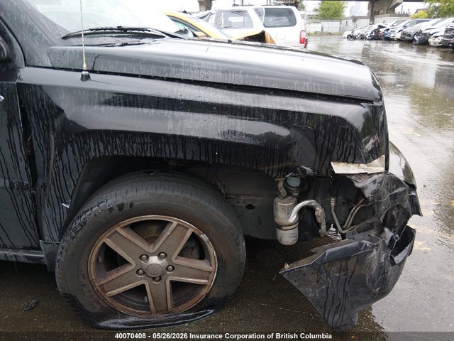 40070408 :رقم المزاد ، 1J8FF28W08D637111 vin ، 2008 Jeep Patriot Sport مزاد بيع