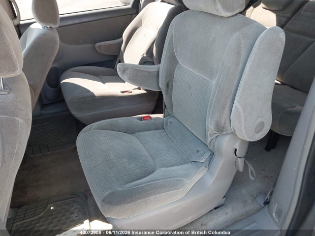 40072908 :رقم المزاد ، 5TDZA29C66S389388 vin ، 2006 Toyota Sienna Ce مزاد بيع