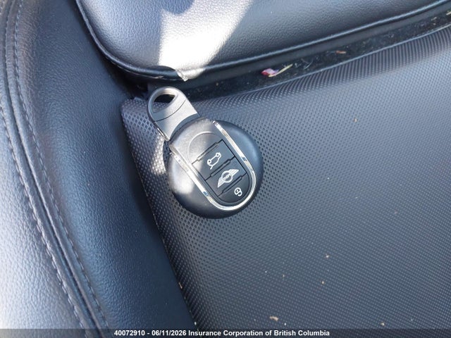 Mini COOPER CLUBMAN 2016 WMWLN5C56G2E29340 Image 11