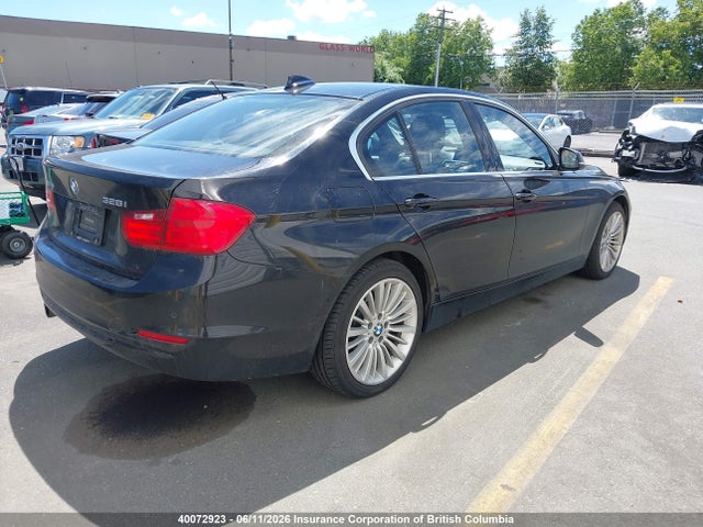 WBA3B3G55FNR88752 BMW 328I