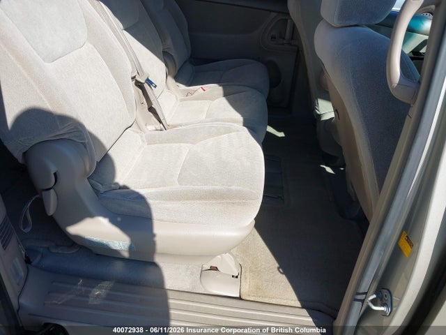 2004 Toyota Sienna Ce მანქანა იყიდება აუქციონზე, vin: 5TDZA29C04S016246, აუქციონის ნომერი: 40072938