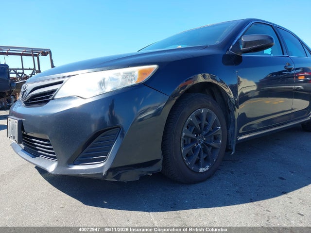 40072947 :رقم المزاد ، 4T1BF1FK8CU552652 vin ، 2012 Toyota Camry مزاد بيع