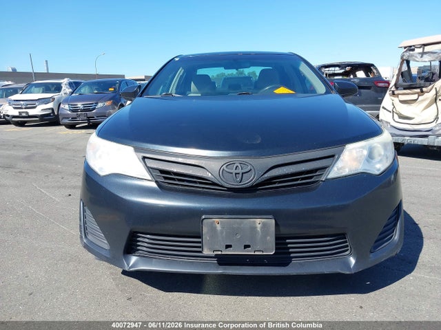 40072947 :رقم المزاد ، 4T1BF1FK8CU552652 vin ، 2012 Toyota Camry مزاد بيع