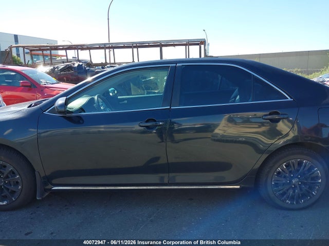 40072947 :رقم المزاد ، 4T1BF1FK8CU552652 vin ، 2012 Toyota Camry مزاد بيع