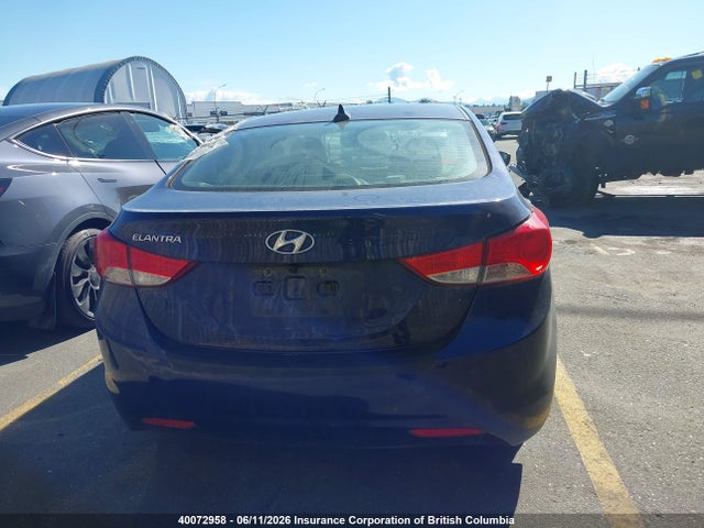 2013 Hyundai Elantra Gl მანქანა იყიდება აუქციონზე, vin: 5NPDH4AE9DH299184, აუქციონის ნომერი: 40072958