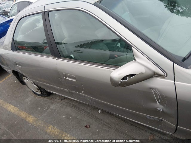 2000 Toyota Camry Ce/le/xle მანქანა იყიდება აუქციონზე, vin: JT2BG22K1Y0487602, აუქციონის ნომერი: 40070975