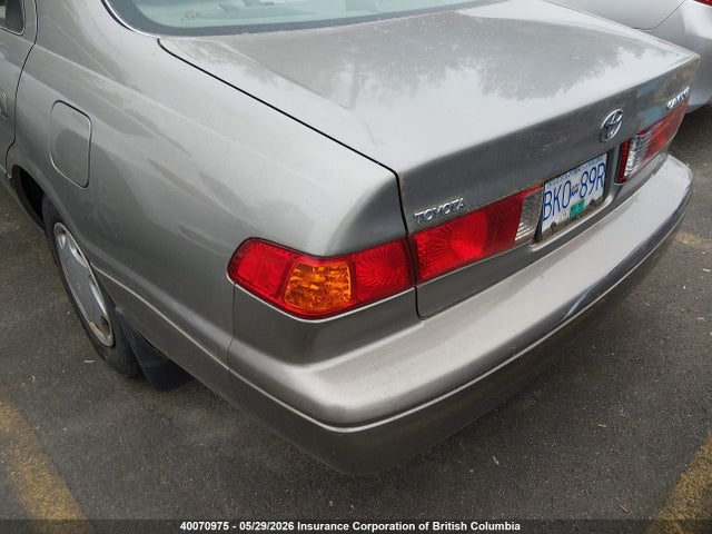 2000 Toyota Camry Ce/le/xle მანქანა იყიდება აუქციონზე, vin: JT2BG22K1Y0487602, აუქციონის ნომერი: 40070975