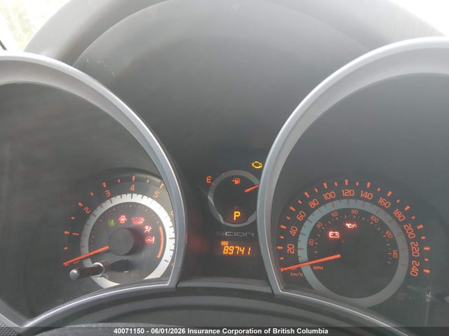 40071150 :رقم المزاد ، JTKJF5C74FJ013077 vin ، 2015 Toyota Scion Tc مزاد بيع