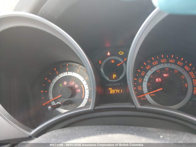 40071150 :رقم المزاد ، JTKJF5C74FJ013077 vin ، 2015 Toyota Scion Tc مزاد بيع