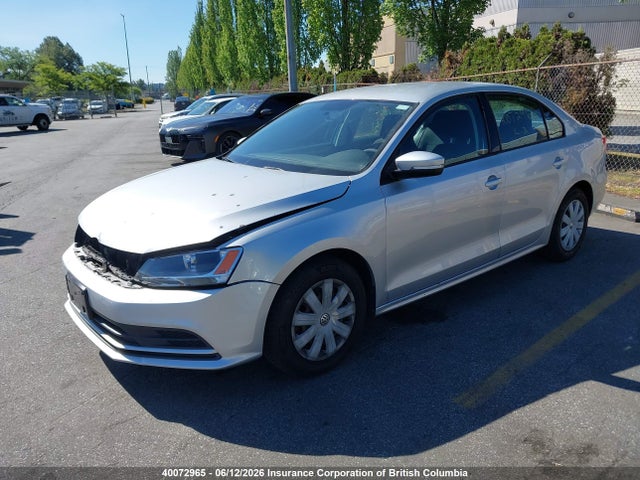 40072965 :رقم المزاد ، 3VW2K7AJ8FM331687 vin ، 2015 Volkswagen Jetta مزاد بيع