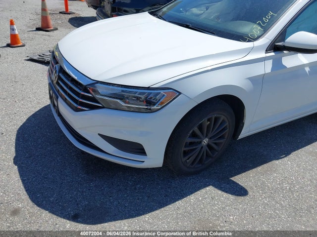Продажа на аукционе авто 2019 Volkswagen Jetta S/se/r-line, vin: 3VWC57BU2KM082415, номер лота: 40072004