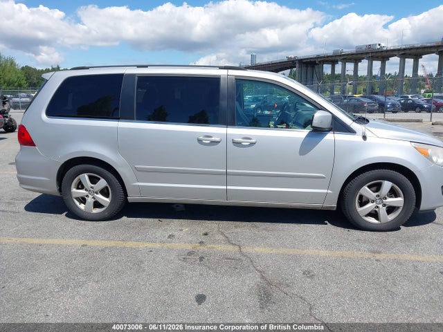 2009 Volkswagen Routan Highline მანქანა იყიდება აუქციონზე, vin: 2V8HW54X19R609174, აუქციონის ნომერი: 40073006