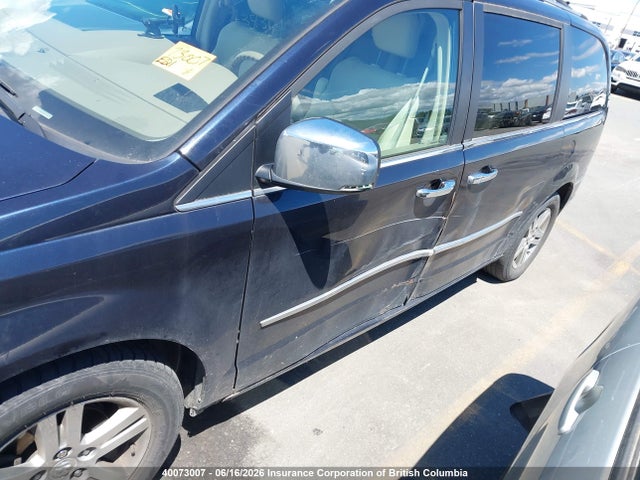 2010 Chrysler Town & Country Limited მანქანა იყიდება აუქციონზე, vin: 2A4RR6DX3AR199263, აუქციონის ნომერი: 40073007