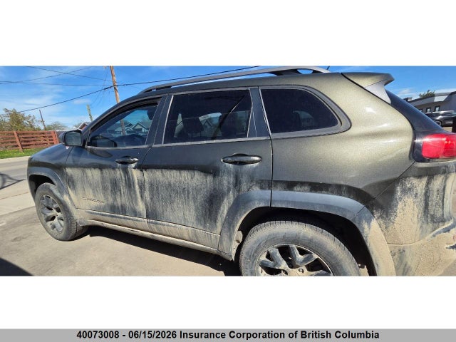 Продажа на аукционе авто 2015 Jeep Cherokee Trailhawk, vin: 1C4PJMBS1FW735058, номер лота: 40073008