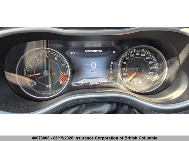 Продажа на аукционе авто 2015 Jeep Cherokee Trailhawk, vin: 1C4PJMBS1FW735058, номер лота: 40073008