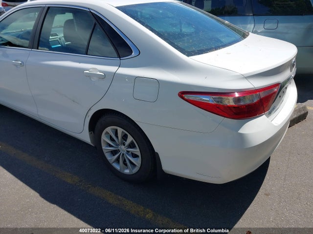Продажа на аукционе авто 2015 Toyota Camry, vin: 4T1BF1FK3FU026711, номер лота: 40073022
