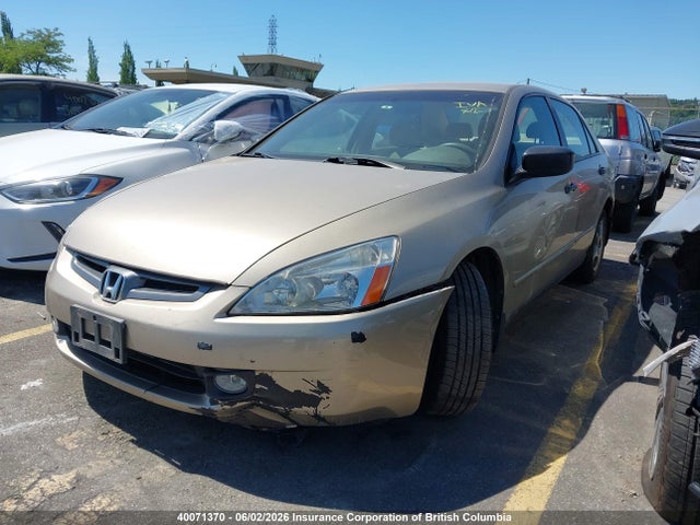 40071370 :رقم المزاد ، 1HGCM56144A800770 vin ، 2004 Honda Accord Dx مزاد بيع
