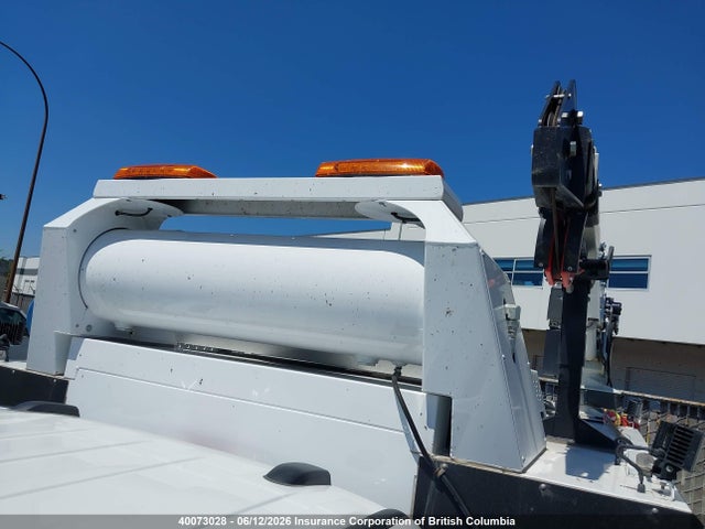 Ford F550 Super Duty 2025 1FD0X5HTXSED54326 Image 12