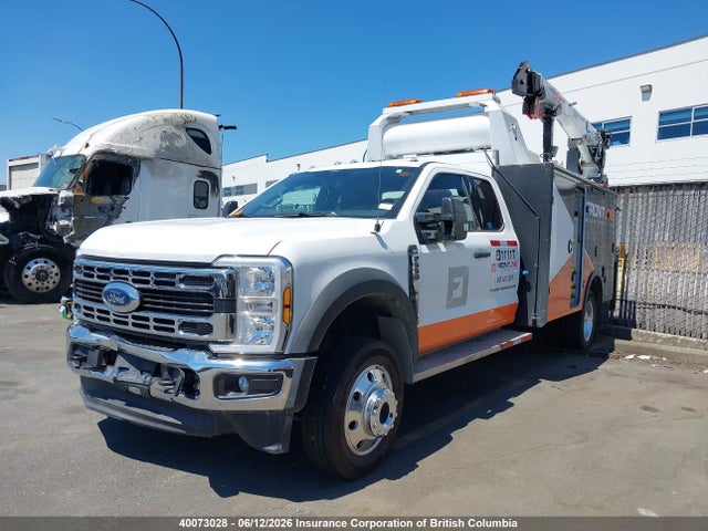 Ford F550 Super Duty 2025 1FD0X5HTXSED54326 Image 2