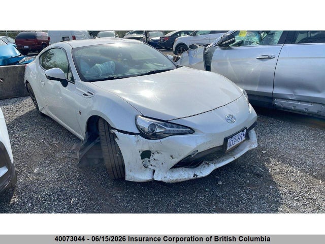 40073044 :رقم المزاد ، JF1ZNAA14H8706767 vin ، 2017 Toyota  مزاد بيع
