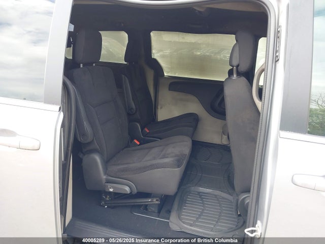 Dodge Grand Caravan Crew 2018 2C4RDGDG8JR314031 Image 8