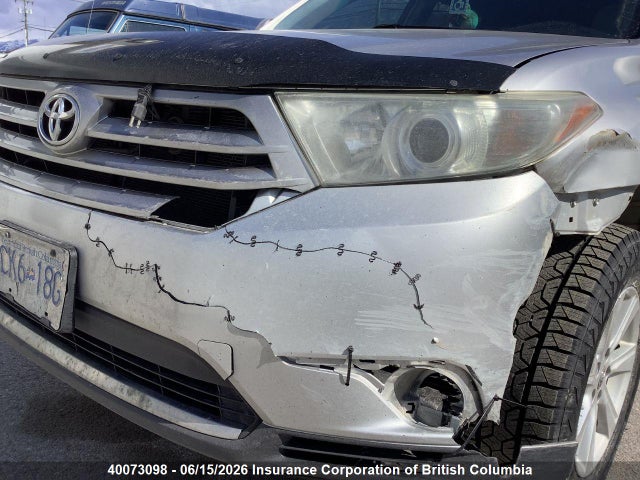 40073098 :رقم المزاد ، 5TDBK3EH5DS179450 vin ، 2013 Toyota Highlander Plus/se مزاد بيع
