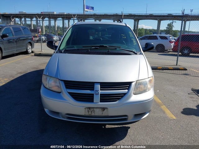 Продажа на аукционе авто 2005 Dodge Grand Caravan Se, vin: 1D4GP24R85B334581, номер лота: 40073104