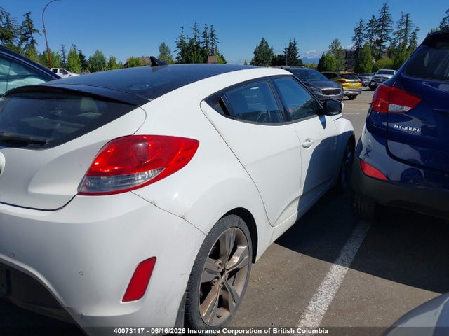 2013 Hyundai Veloster Tech მანქანა იყიდება აუქციონზე, vin: KMHTC6AD6DU163691, აუქციონის ნომერი: 40073117