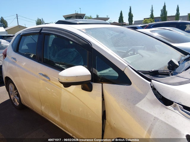 Продажа на аукционе авто 2015 Honda Fit Ex/exl, vin: 3HGGK5H8XFM110769, номер лота: 40071517
