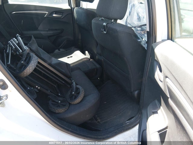 Продажа на аукционе авто 2015 Honda Fit Ex/exl, vin: 3HGGK5H8XFM110769, номер лота: 40071517