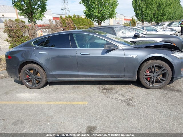 Tesla Model S 60/70/85 2015 5YJSA1S1XFFP76177 Image 13